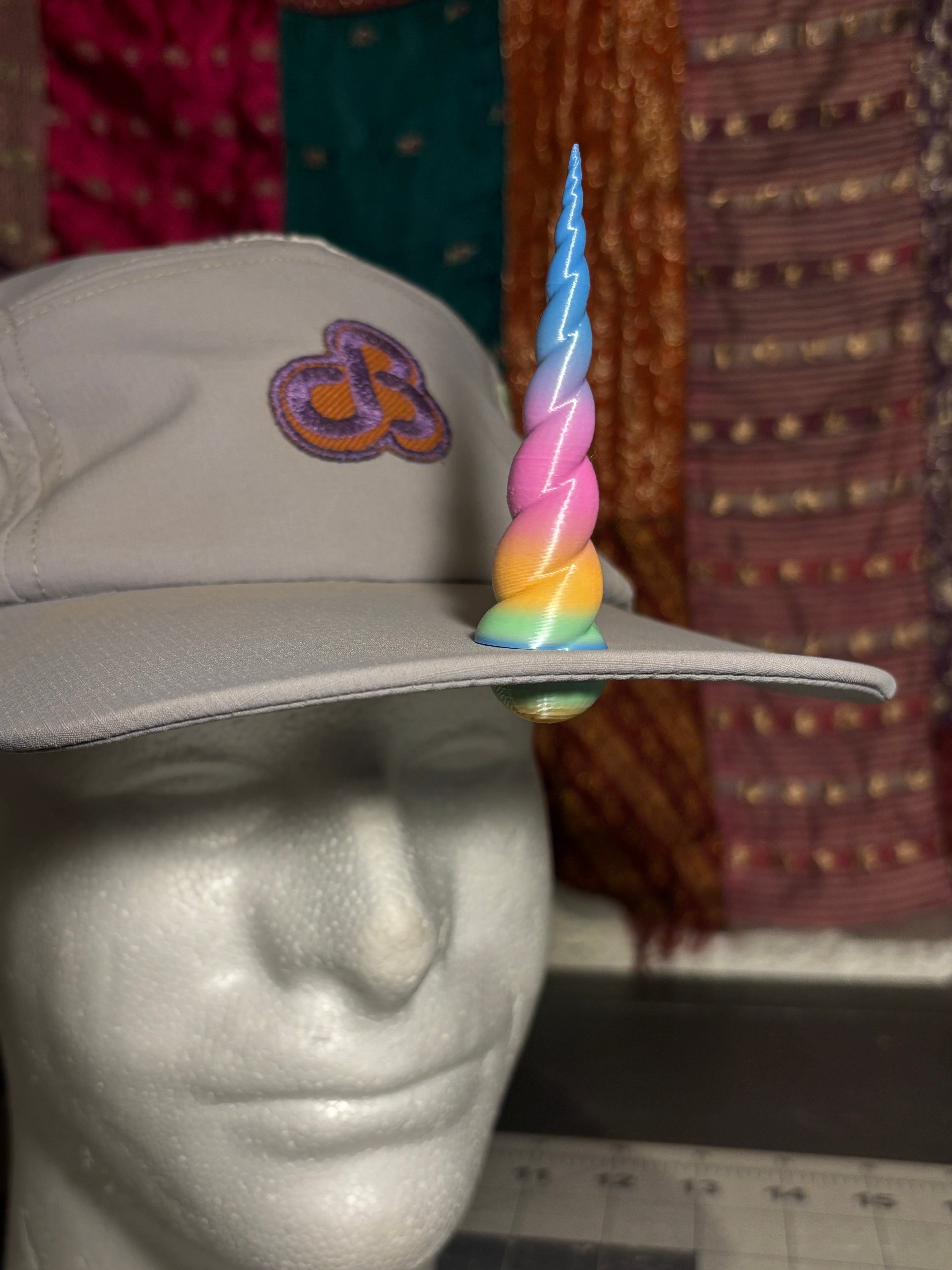 Magnetic Hat Brim Pin - Unicorn Horn